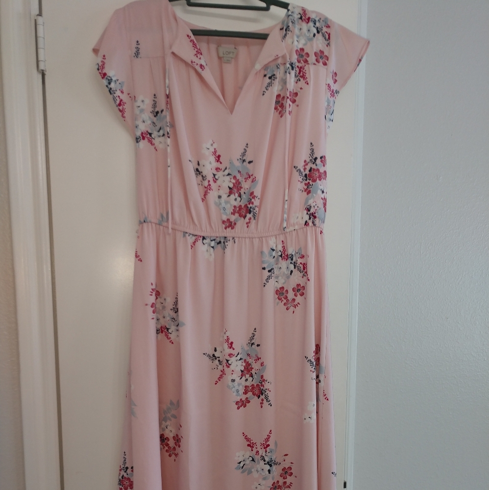 Loft Sz L Women's flutter sleeved midi-dress